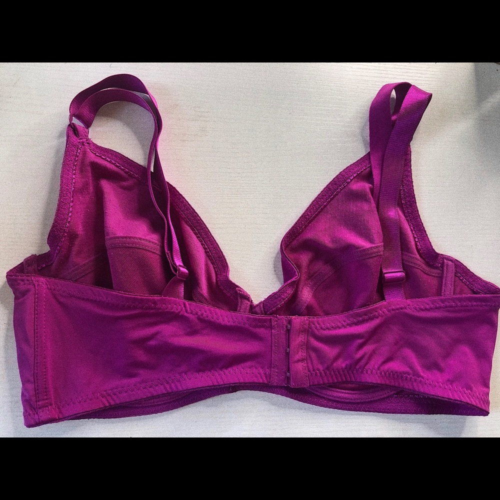 Bra - Picture 2 of 3